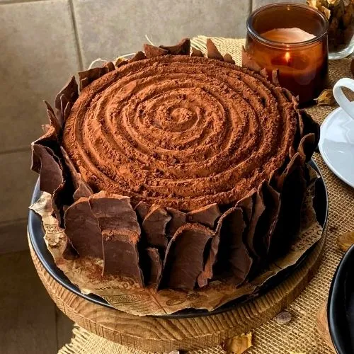 Chocolate Flake Cake